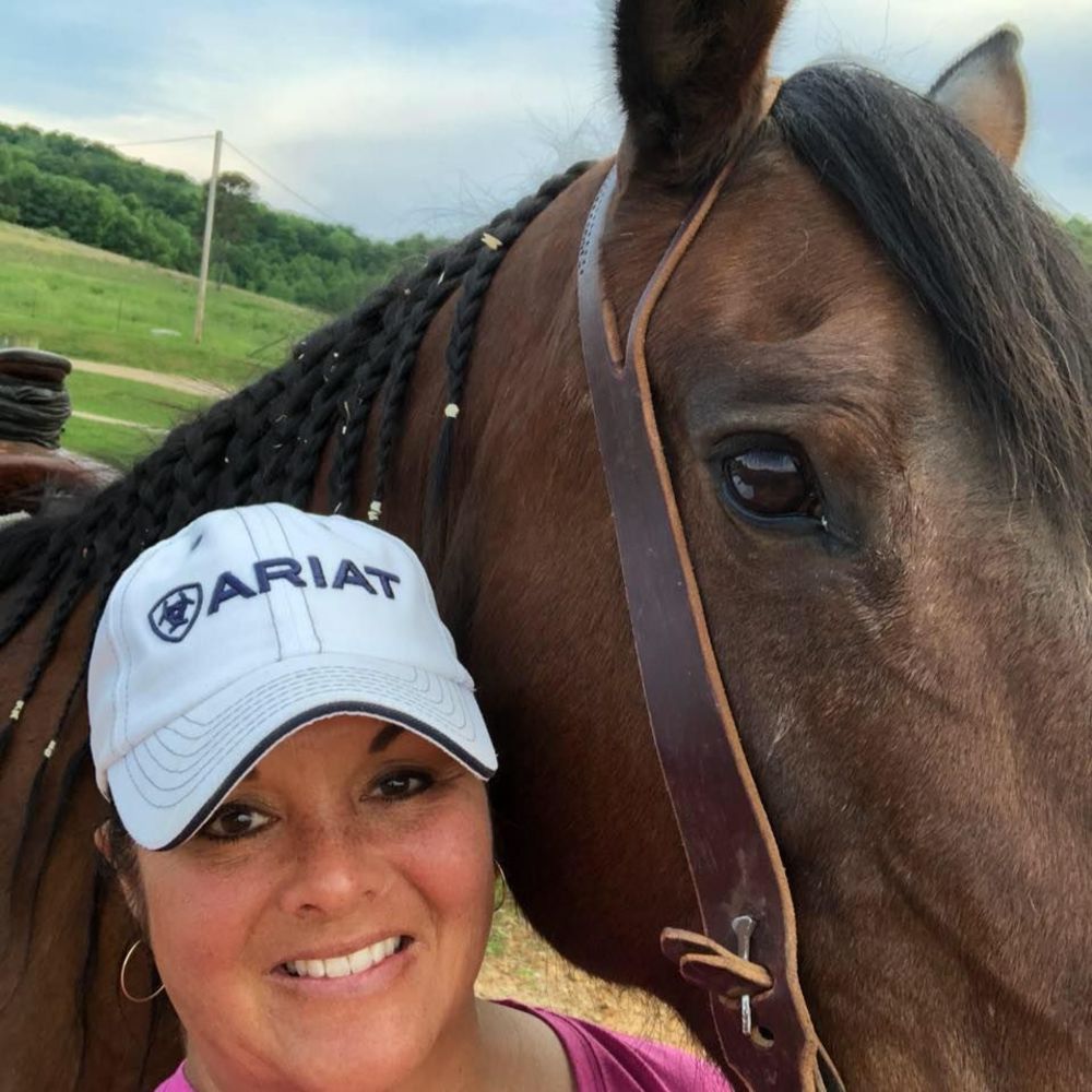 Meet your Posher, Regina